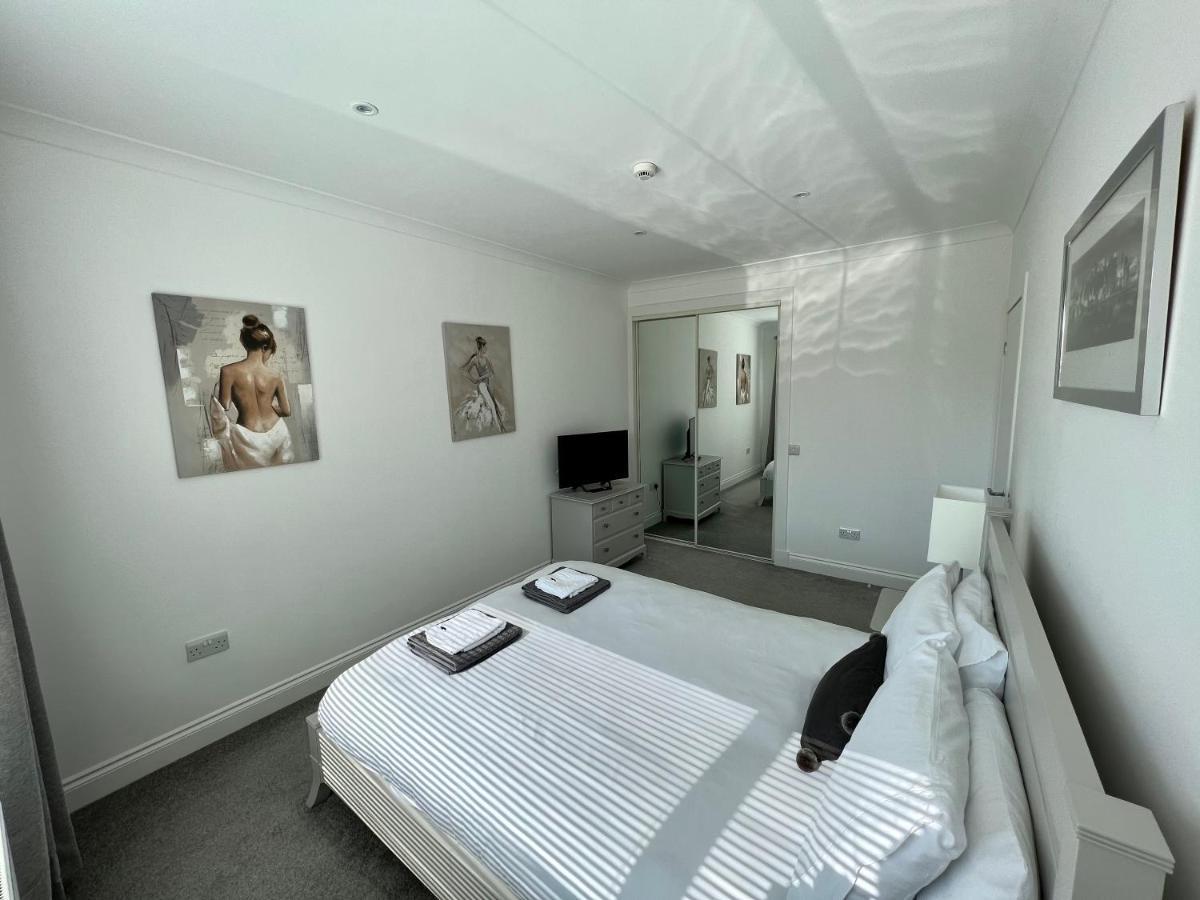 Leworin Apartamento Stirling Exterior foto